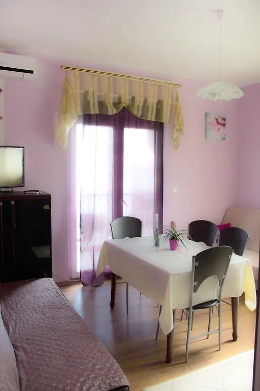 Apartments Tomisa سبليت